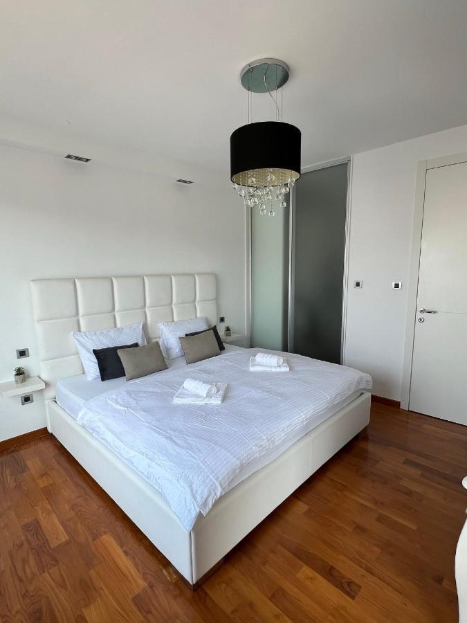 Luxury Laurus Penthouse With Awesome Sea View Appartement Primošten Buitenkant foto