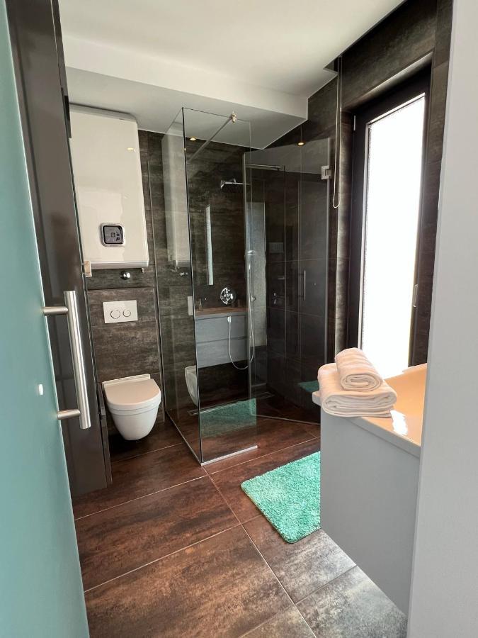 Luxury Laurus Penthouse With Awesome Sea View Appartement Primošten Buitenkant foto