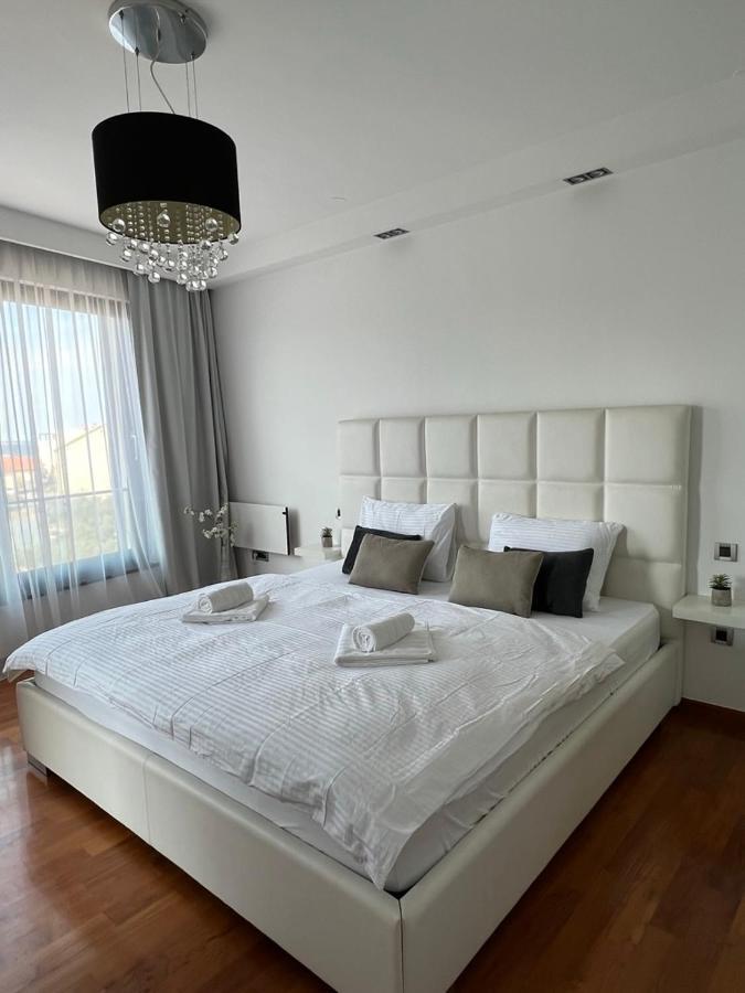 Luxury Laurus Penthouse With Awesome Sea View Appartement Primošten Buitenkant foto