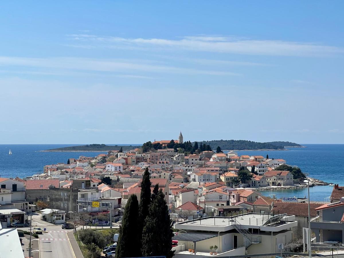 Luxury Laurus Penthouse With Awesome Sea View Appartement Primošten Buitenkant foto