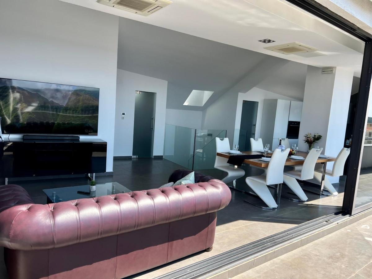 Luxury Laurus Penthouse With Awesome Sea View Appartement Primošten Buitenkant foto